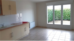 t3 à la vente -   86000  POITIERS, surface 53 m2 vente t3 - UBI414604902